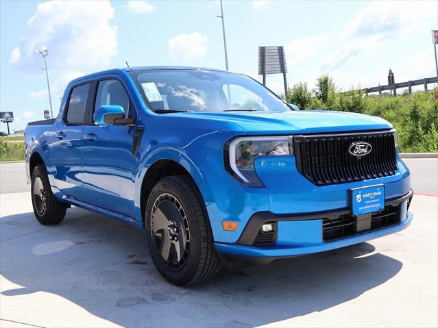 new 2025 Ford Maverick car, priced at $39,240