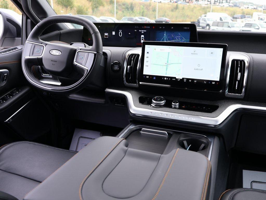 new 2025 Ford Expedition car, priced at $81,808