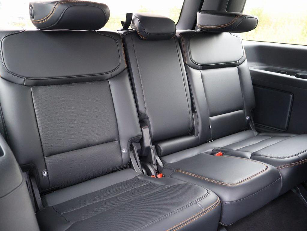 new 2025 Ford Expedition car, priced at $81,808