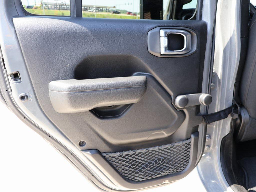 used 2022 Jeep Wrangler Unlimited car, priced at $24,774