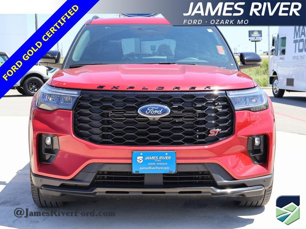 used 2025 Ford Explorer car, priced at $49,991