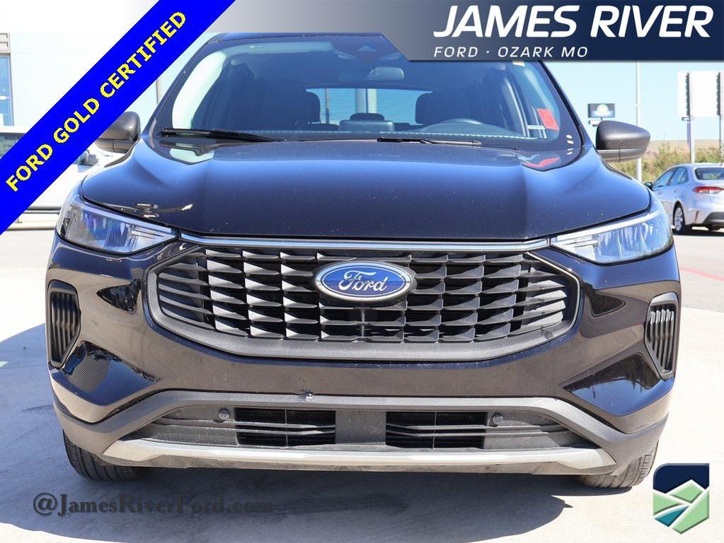 used 2025 Ford Escape car, priced at $24,902