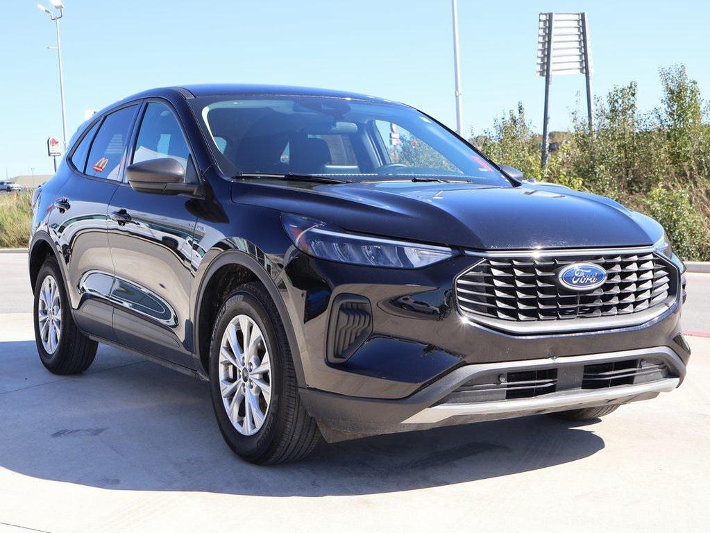 used 2025 Ford Escape car, priced at $24,591