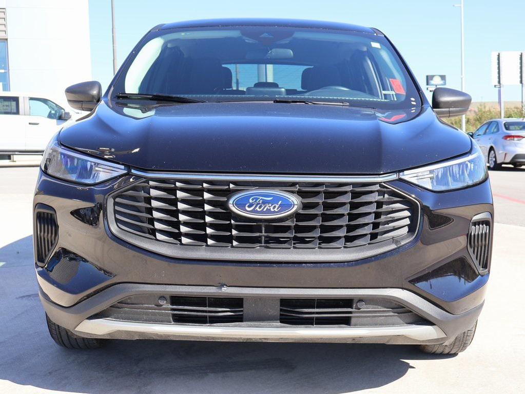 used 2025 Ford Escape car, priced at $24,591