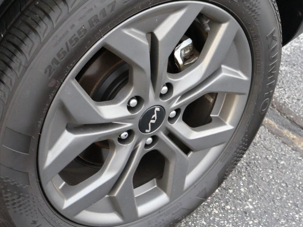 used 2025 Kia Seltos car, priced at $23,969