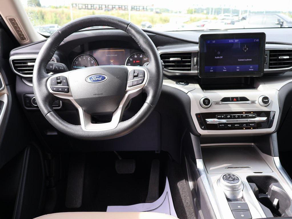 used 2023 Ford Explorer car, priced at $26,989