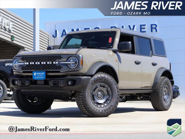 new 2025 Ford Bronco car, priced at $61,804