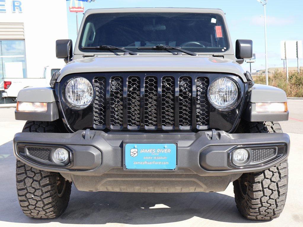 used 2021 Jeep Gladiator car, priced at $25,668