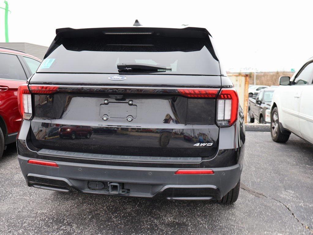 used 2025 Ford Explorer car, priced at $42,354