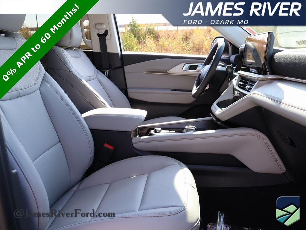 new 2025 Ford Explorer car, priced at $45,926