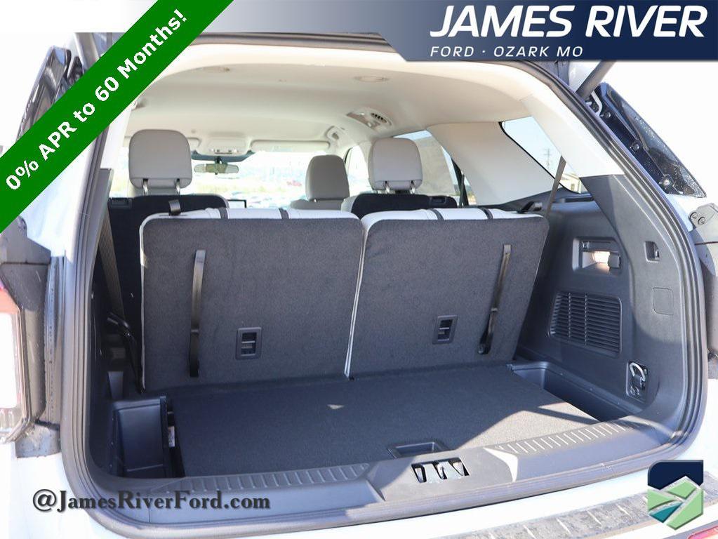 new 2025 Ford Explorer car, priced at $45,926