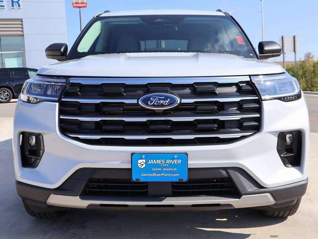 new 2025 Ford Explorer car, priced at $45,926