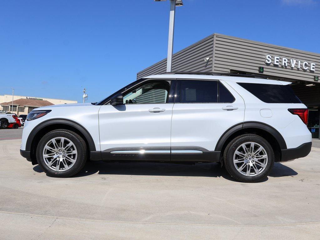 new 2025 Ford Explorer car, priced at $45,926