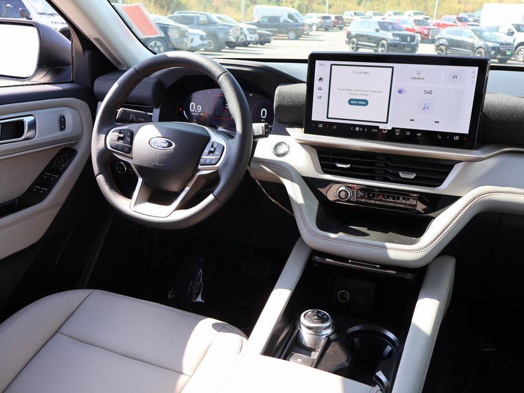 new 2025 Ford Explorer car, priced at $45,926