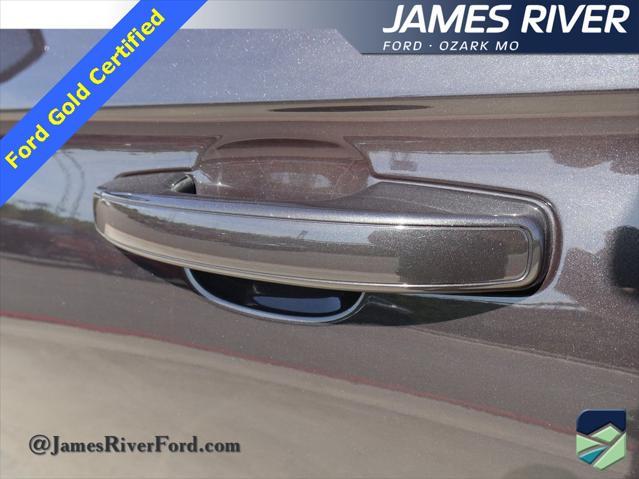 used 2024 Ford Expedition car, priced at $52,417