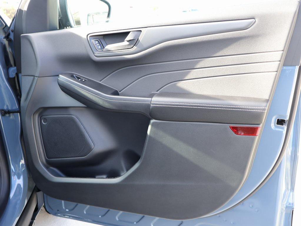 new 2026 Ford Escape car, priced at $32,952