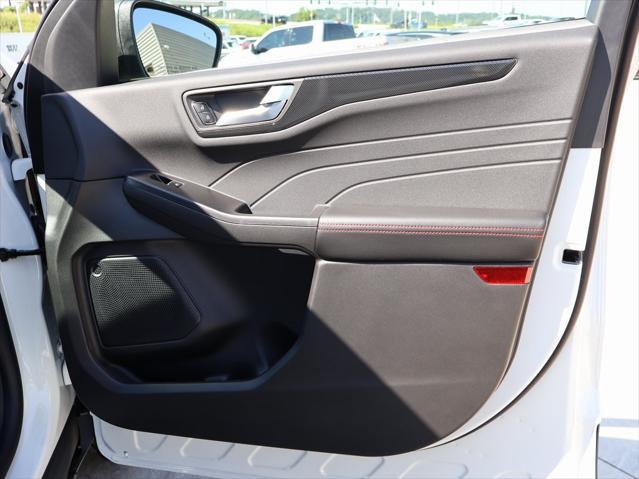 new 2025 Ford Escape car, priced at $30,903
