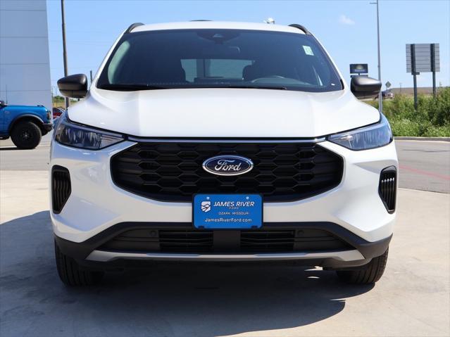 new 2025 Ford Escape car, priced at $30,903