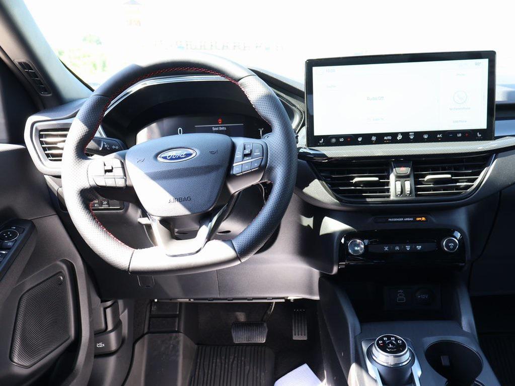 new 2025 Ford Escape car, priced at $30,084