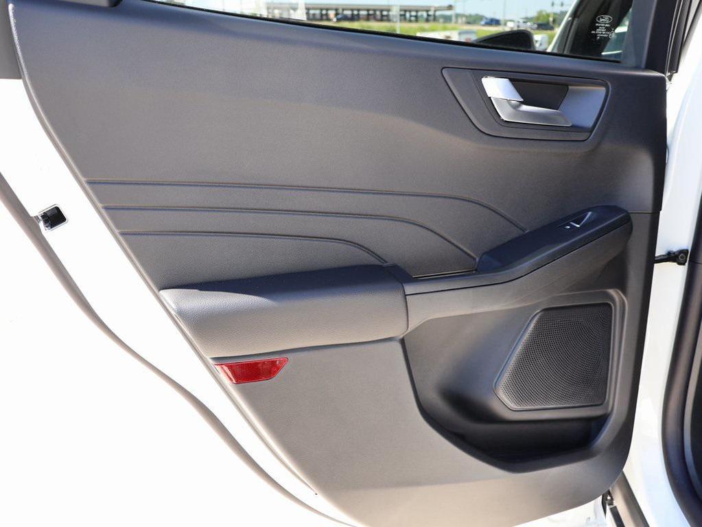 new 2025 Ford Escape car, priced at $30,084