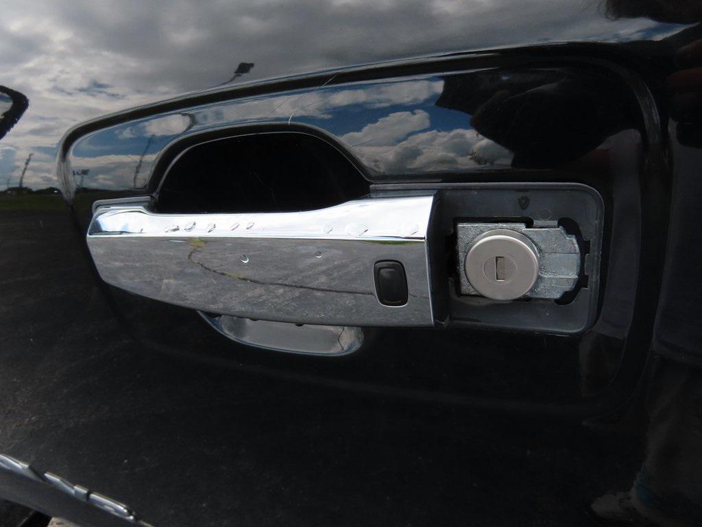 used 2019 Nissan Titan car, priced at $24,953