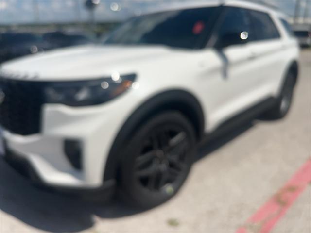 new 2025 Ford Explorer car, priced at $54,070