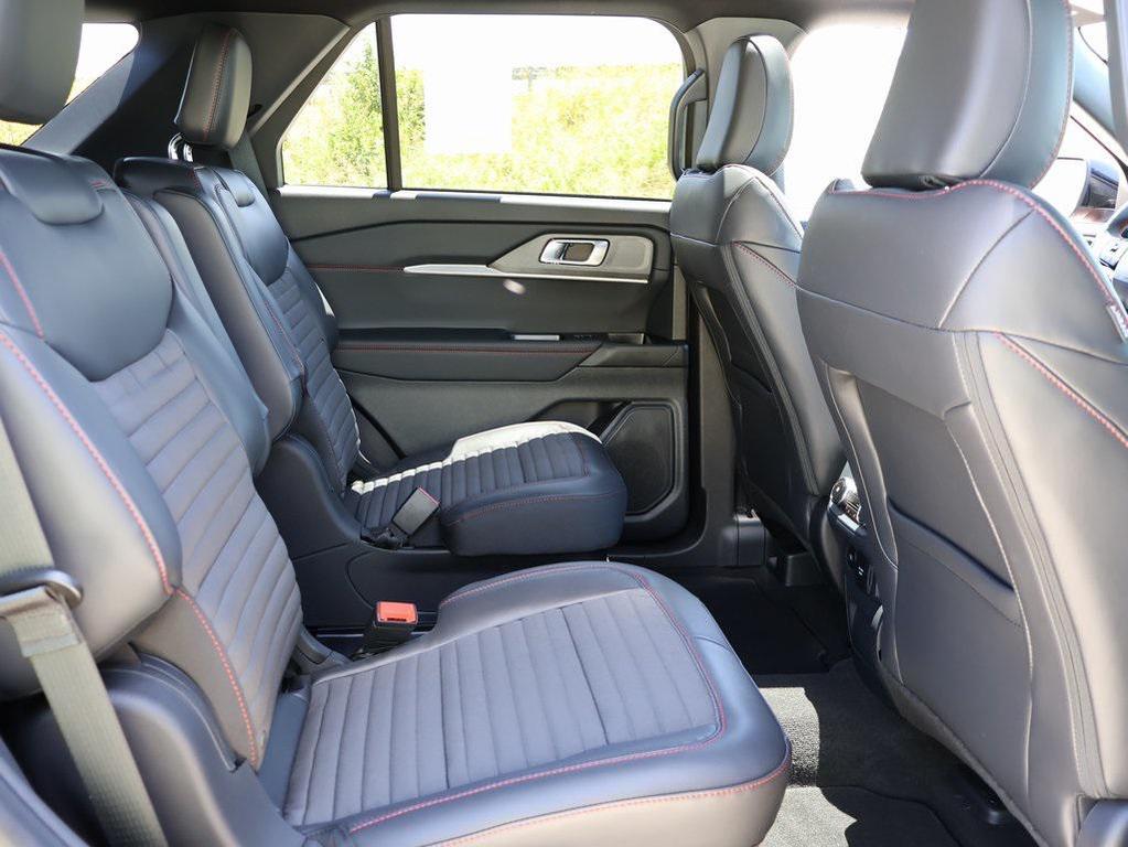 new 2025 Ford Explorer car, priced at $48,950