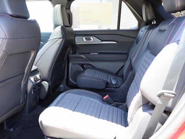 new 2025 Ford Explorer car, priced at $51,870