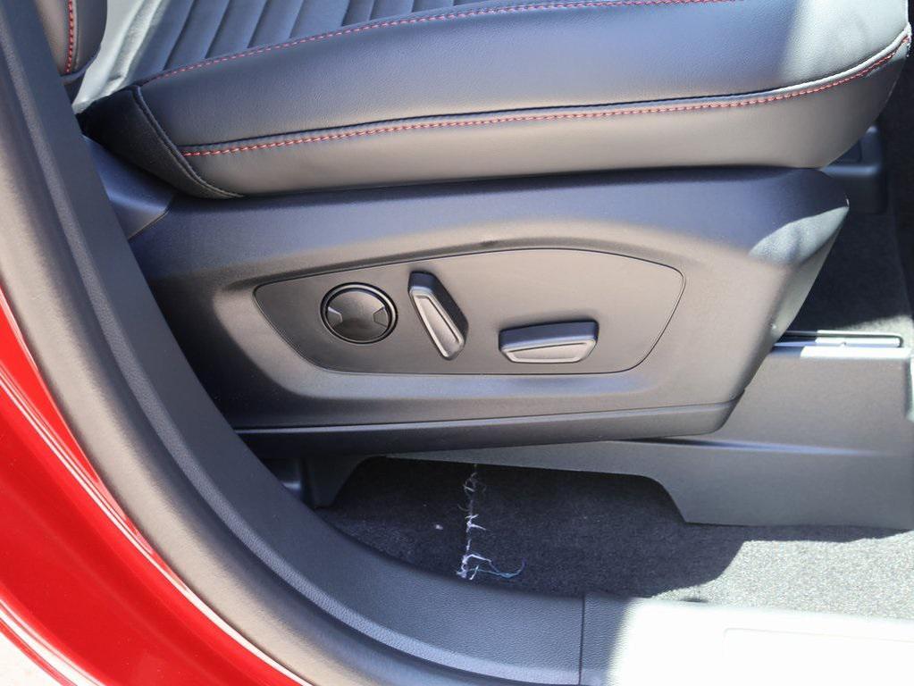 new 2025 Ford Explorer car, priced at $48,950