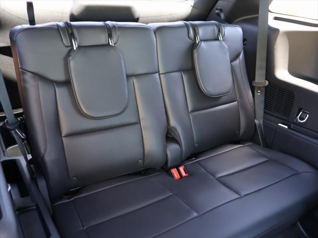 new 2025 Ford Explorer car, priced at $51,870