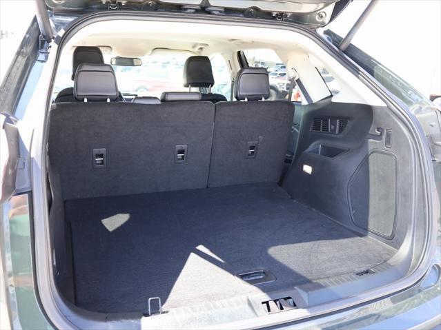 used 2024 Ford Edge car, priced at $33,989