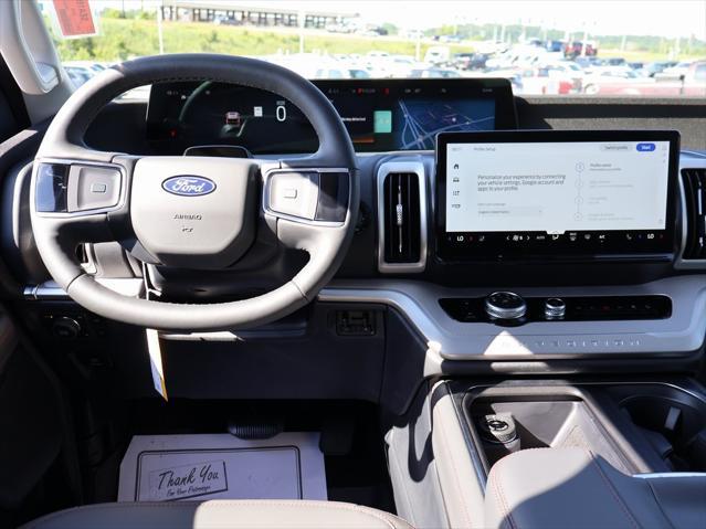 new 2025 Ford Expedition car, priced at $72,650
