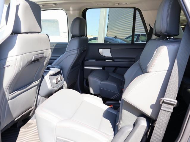 new 2025 Ford Expedition car, priced at $72,650