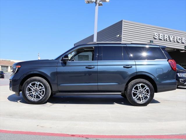 new 2025 Ford Expedition car, priced at $72,650