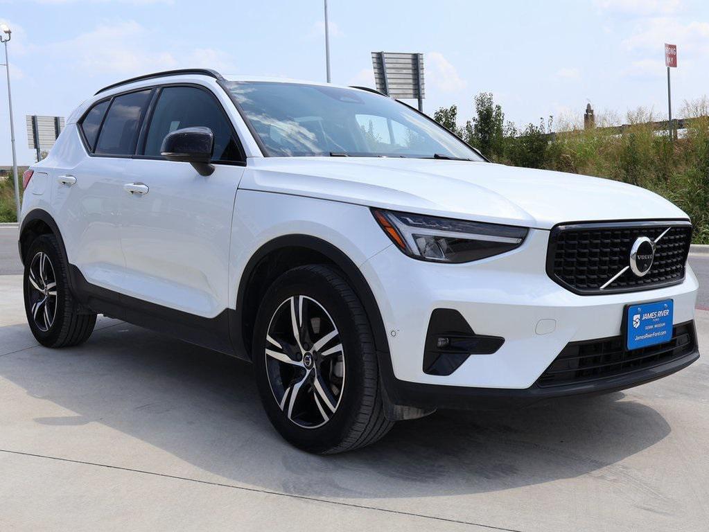used 2023 Volvo XC40 car, priced at $33,815