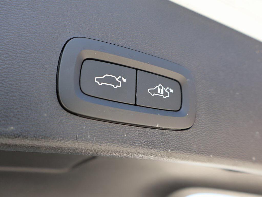used 2023 Volvo XC40 car, priced at $33,815