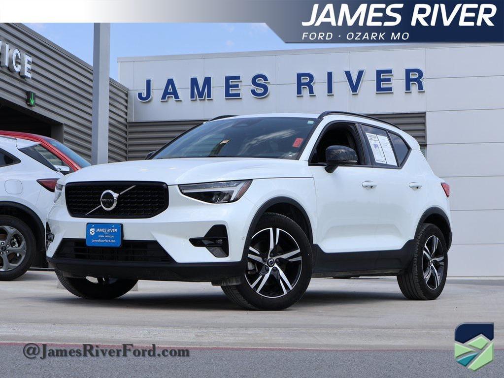 used 2023 Volvo XC40 car, priced at $33,815
