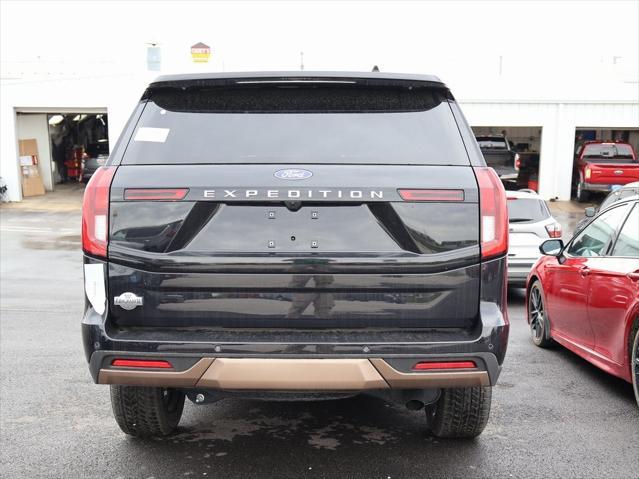 new 2025 Ford Expedition car, priced at $85,850