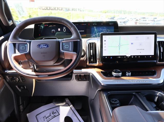 new 2025 Ford Expedition car, priced at $84,054