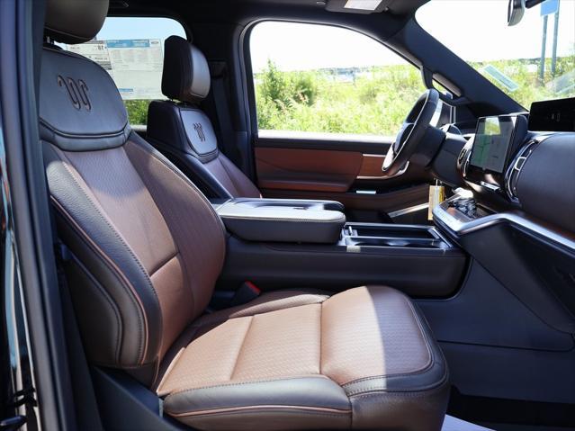new 2025 Ford Expedition car, priced at $84,054