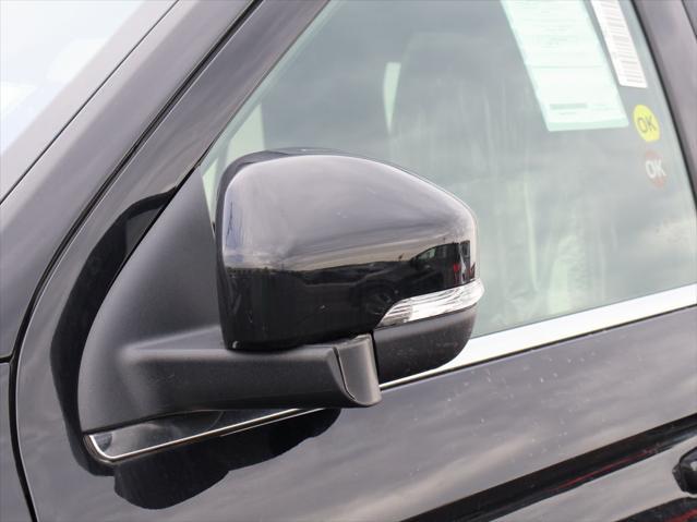 new 2025 Ford Expedition car, priced at $85,850