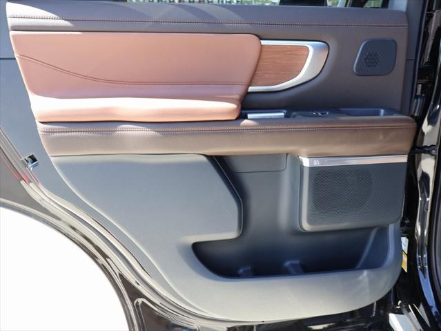 new 2025 Ford Expedition car, priced at $84,054