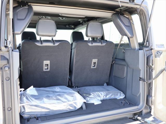 new 2025 Ford Bronco car, priced at $60,090