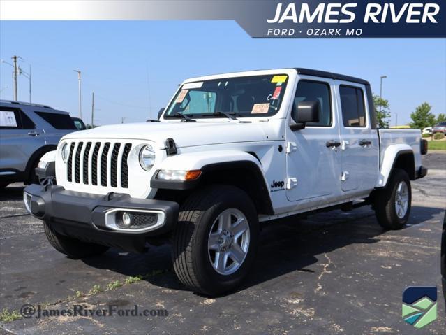 used 2023 Jeep Gladiator car, priced at $30,707