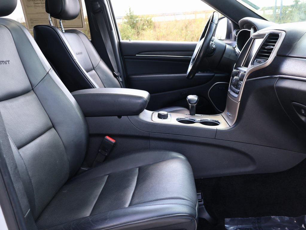 used 2015 Jeep Grand Cherokee car, priced at $15,988