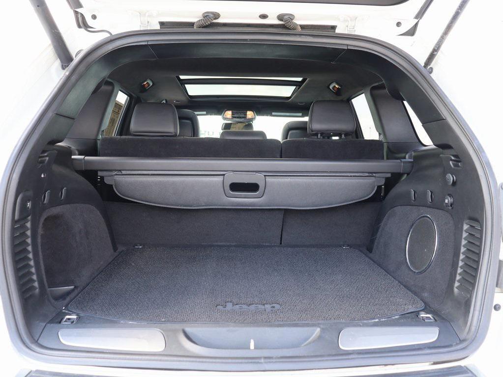 used 2015 Jeep Grand Cherokee car, priced at $15,988