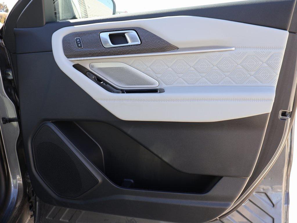 used 2025 Ford Explorer car, priced at $47,189