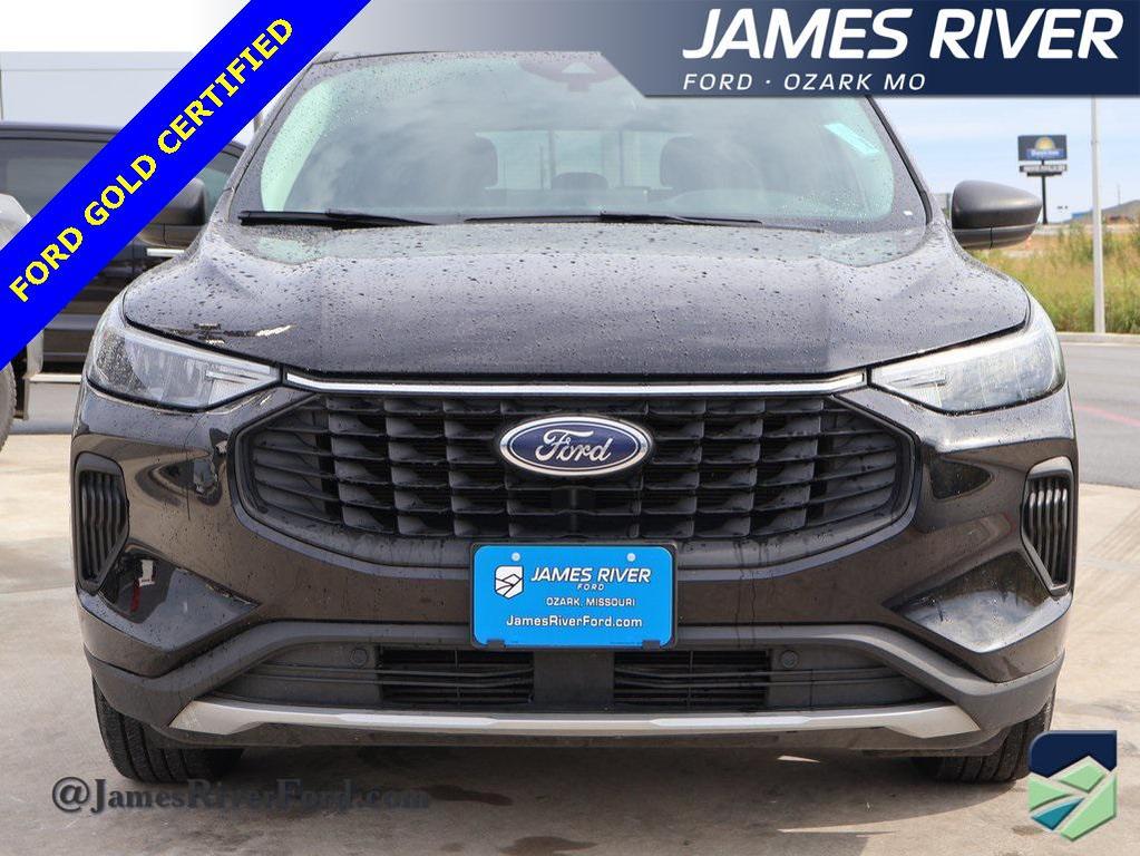 used 2024 Ford Escape car, priced at $22,697