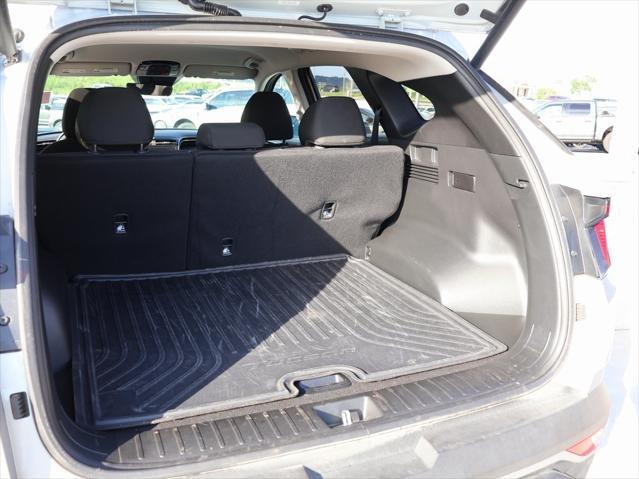 used 2024 Hyundai TUCSON Hybrid car, priced at $28,996