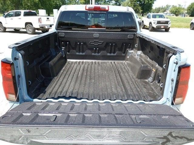 new 2025 Chevrolet Colorado car, priced at $45,250